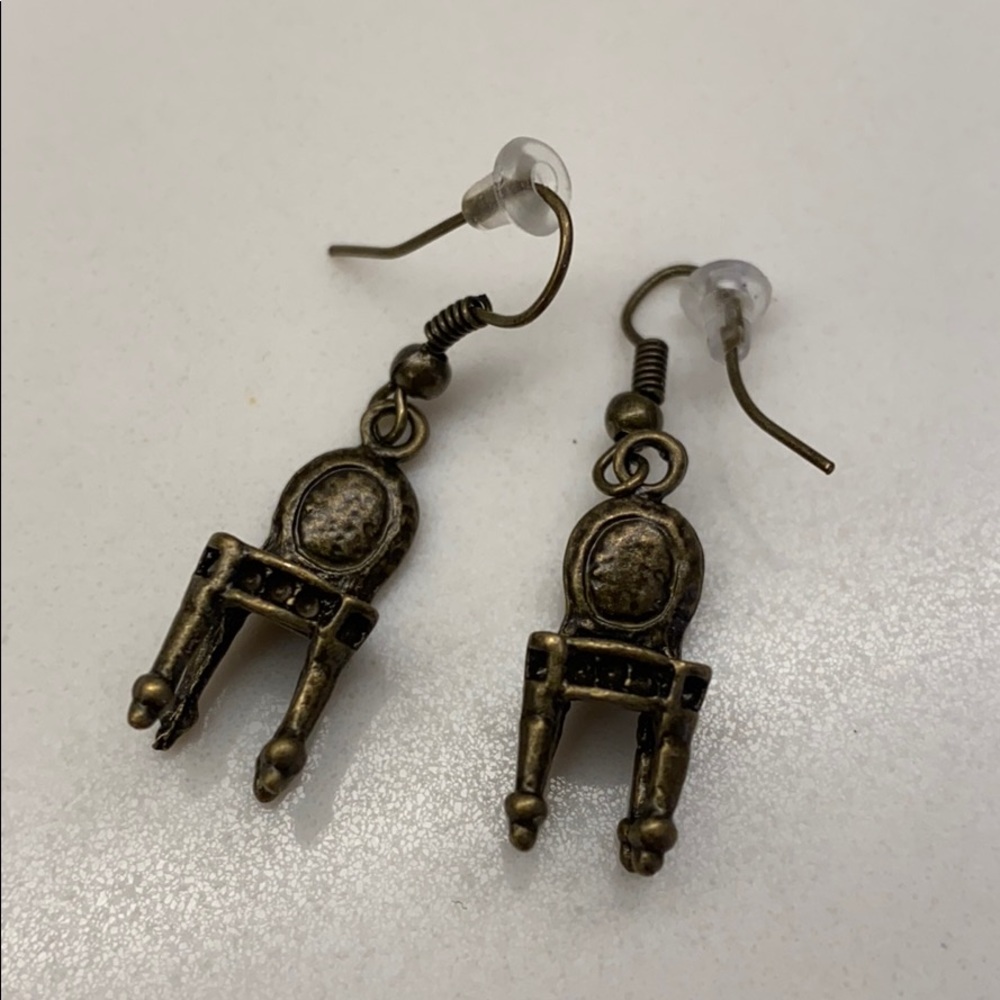 Chair earrings